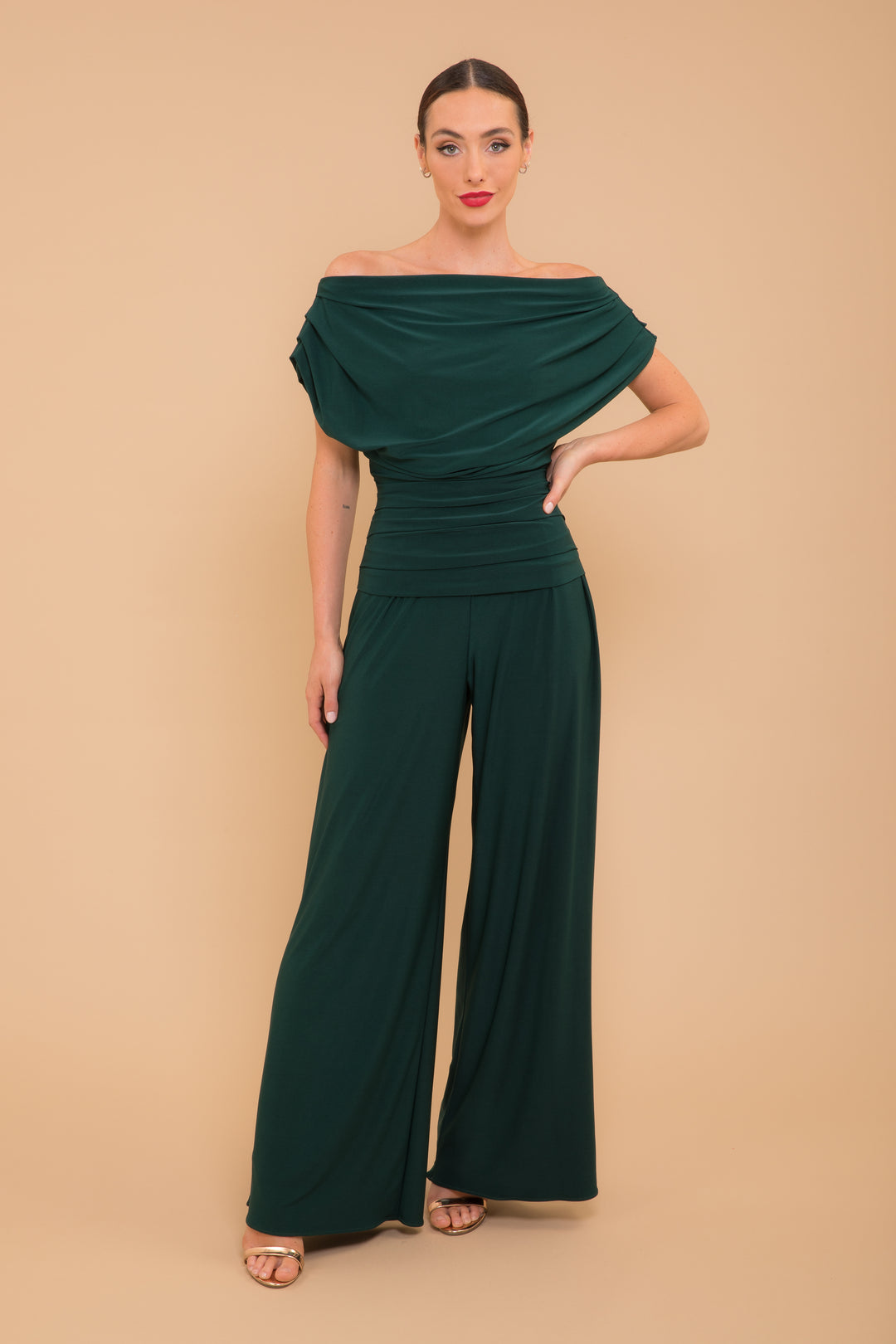 Carbon jumpsuit in forest green